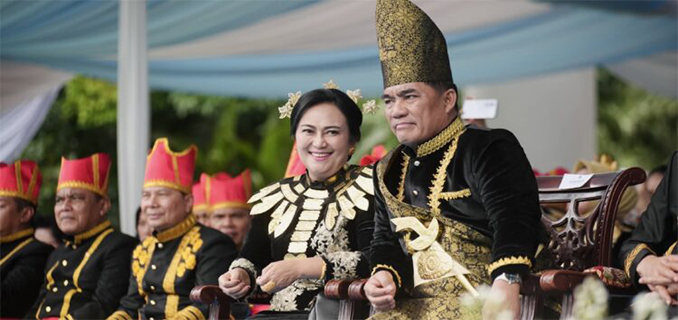 Gubernur Yulius dan Menbud Bahas Penguatan Warisan Budaya Sulut