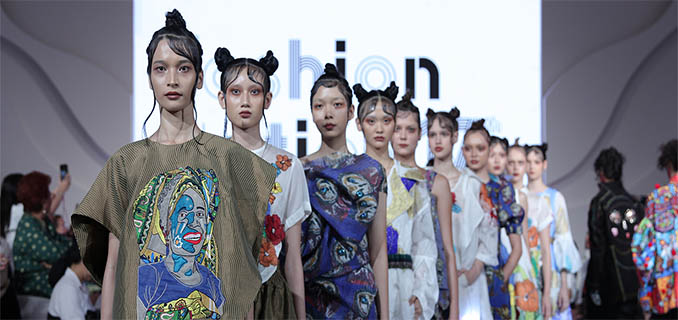 Desainer Indonesia Memandang Budaya Jepang Desainer Indonesia Memandang Budaya Jepang