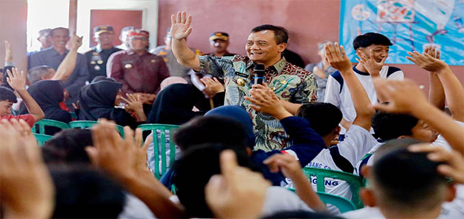 Refleksi Pendidikan di Jawa Tengah 2025 Refleksi Pendidikan di Jawa Tengah 2025